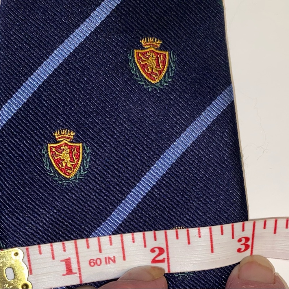 Chaps Navy Academia Tie with Dragon and Crown Crests Lt. Blue Stripes Preppy - Picture 2 of 5